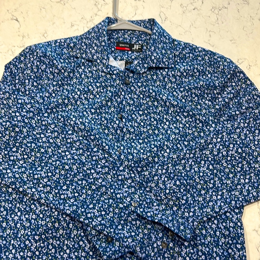 modern men’s button down dress shirt